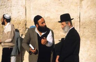 Jerusalem. Zwei Männer an der Klagemauer