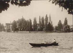 Fischer vor Konstanz am Bodensee : Fischer auf dem Rhein vor Konstanz