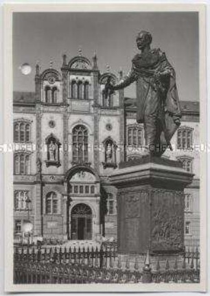 Rostock, Universität und Blücherdenkmal