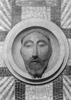 Kopf des Kruzifix aus Saint-Martin-les-Autun: Gipsabguss