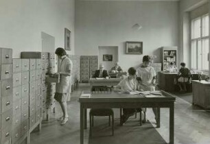 Dresden, Ständehaus, Deutsche Fotothek, Benutzerraum, August 1964