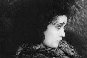 Pola Negri