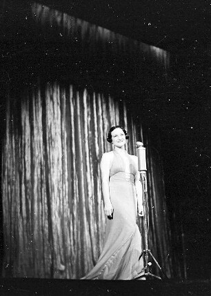 Scala: Greta Keller singt