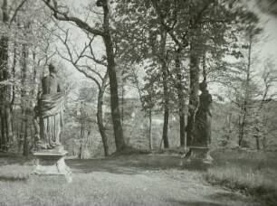 Burgk, Schlosspark : Burgk. Schloßpark mit Gartenpastiken