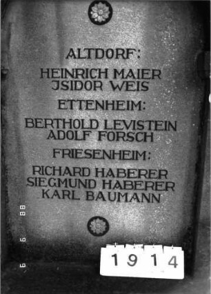 Grabstein 1914 (Index: 100096634) Besonderheit: kulturhistorisch wertvoll / hist.-wiss. Gründe (Ehrenmal); - keine Maßangaben: Grabstein 1914 (Detailaufnahme 3)