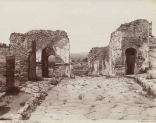 "Porta d'Ercolano" in Pompeji