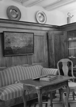 Wandgetäfeltes Zimmer