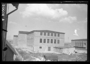 Warburg: Konservenfabrik, Gesamtansicht von Südosten, von höher gesehen