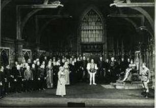 "Der Günstling" von Rudolf Wagner-Régency im Nationaltheater Weimar