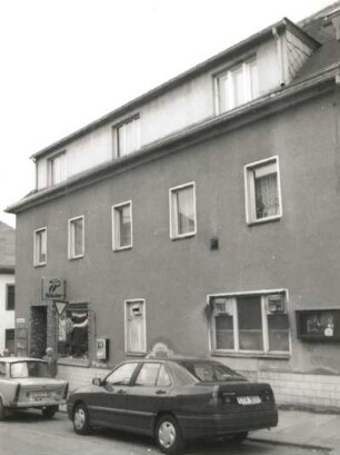 Marienberg, Lorbeerstraße 4. Wohnhaus mit Laden. Straßenansicht