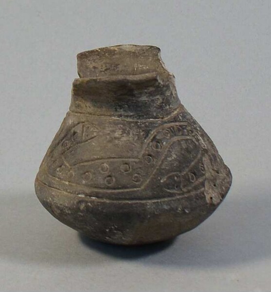 Clay vessel