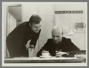 Hans Werner Henze und Hans-Georg Voigt : Portrait des Komponisten Hans Werner Henze und des Schauspielers Hans-Georg Voigt in der Komischen Oper Berlin