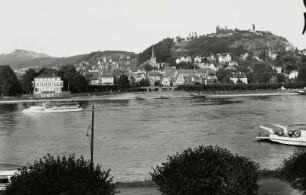 Linz am Rhein, Ortsansicht : Linz am Rhein. Ortsansicht über den Rhein von Westsüdwest