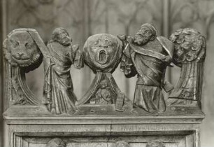 Magdeburg, Dom St. Mauritius und St. Katharina, Innenaufnahme, Chor : Detail der Schnitzereien am Chorgestühl