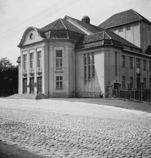 Kleines Schauspielhaus & Deutsches Theater