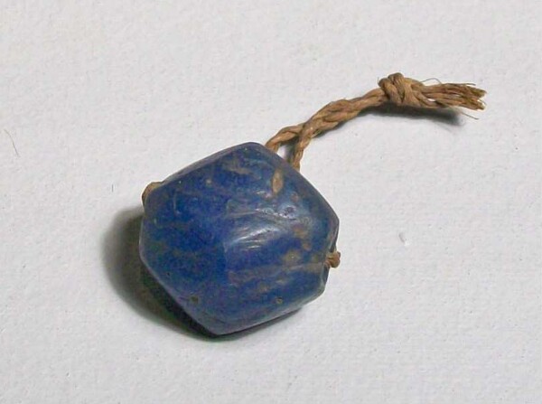 udoud ("money" beads in general)