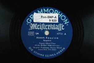 Requiem : Requiem / Mozart