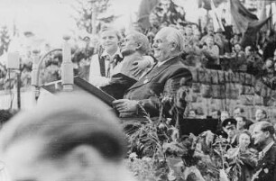 Wilhelm Pieck bei seinem Besuch in Schwarzenberg anlässlich des 800 Jährigen Stadtjubiläums am 10.September 1950 : Wilhelm Pieck bei seinem Besuch in Schwarzenberg anlässlich des 800 Jährigen Stadtjubiläums