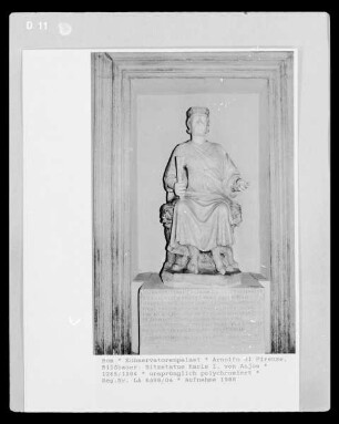 Sitzstatue Karls I. von Anjou