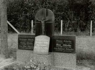 Grabmal der Familie Hermann Scheibe