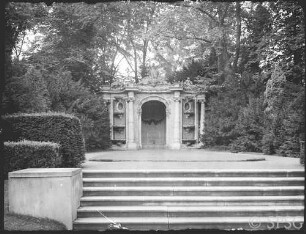 Potsdam, Park Sanssouci, Neptungrotte.