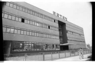 Kleinbildnegativ: Firma Ertex, Prinzenstr. 85, 1975