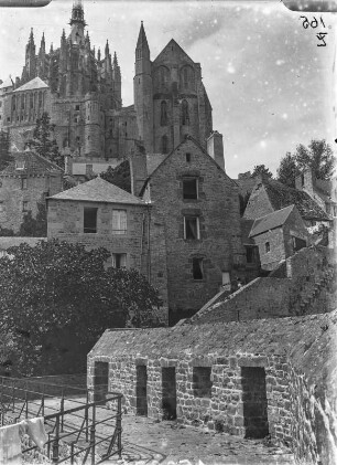 Abtei : Mont-Saint-Michel, Abtei der Benediktiner.