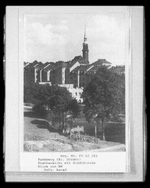 Radeberg, Stadtansicht mit Stadtkirche von Nordwesten