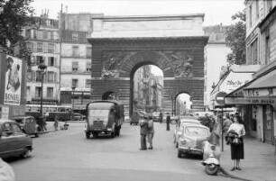 Paris: Tor; Rue St. Denis, von vorn [Porte Saint-Denis]