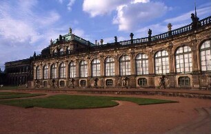 Potsdam - Schloß Sanssouci : Sehenswürdigkeit in Potsdam, aufgenommen ca. 1996