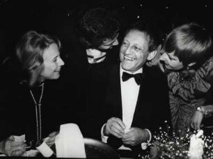 Presseball 1982. Hans Rosenthal im Freundeskreis
