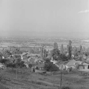 Blick auf die neue und alte Stadt Sofia. Architektur- und Landschaftsbilder
