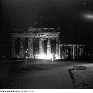 Am Brandenburger Tor