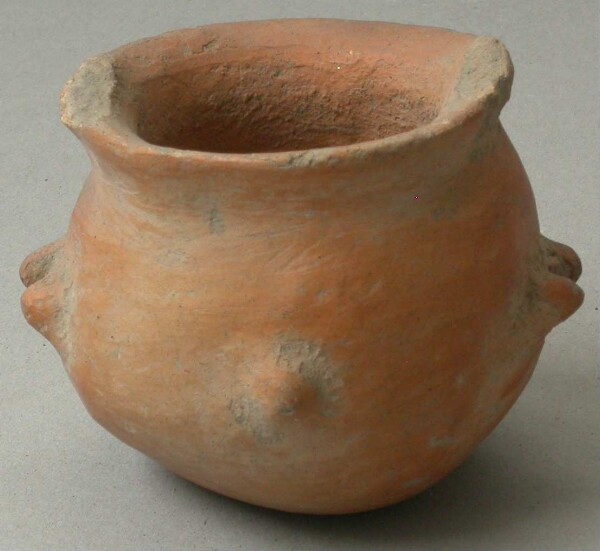 Clay vessel