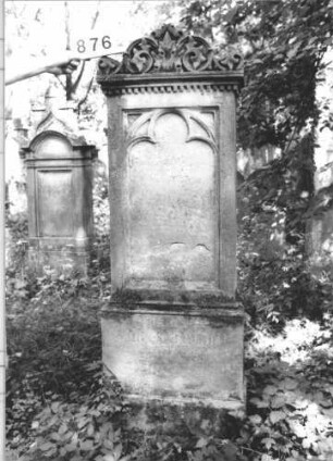 Grabstein 876