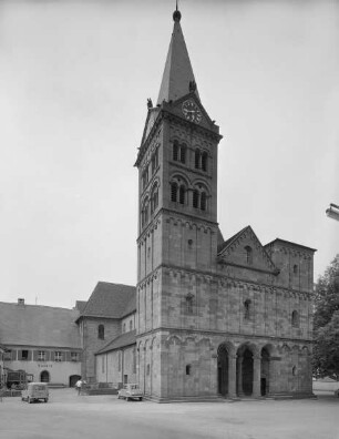 Ehemalige Stiftskirche Sankt Michael und Gangolf