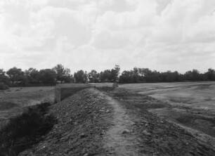 Bunker : Bunkerähnlicher Bau