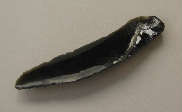 Obsidian knife