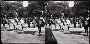Paris. Avenue du Bois. Militärparade zum Nationalfeiertag ("revue du 14 juillet")