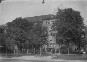 Tribüne