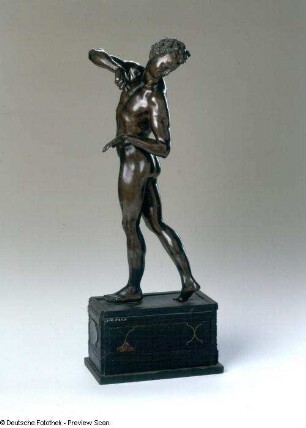 Tanzender Faun