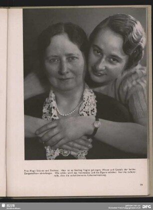 Frau Hogo Stinnes und Tochter