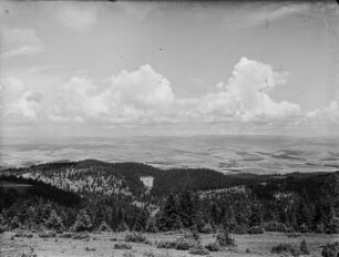 Landschaft : Blick über das slowenische Erzgebirge bei Porá?