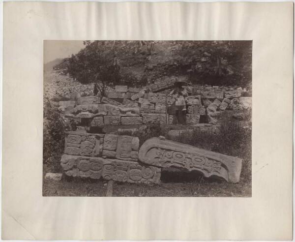 Ruins of a hieroglyphic staircase. Mound 26.