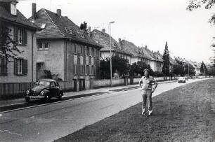 Privatgebäude, Straßen und Plätze in Karlsruhe. Erzbergerstraße