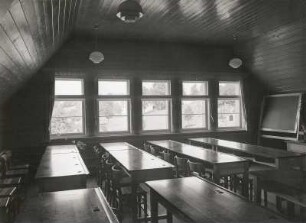 Frauenstein-Nassau, Schule, Berufsschulzimmer im Dachgeschoss