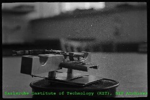Unbekanntes Gerät im Institut für Kernverfahrenstechnik (IKVT)