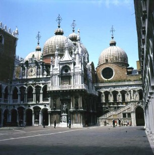 Palazzo Ducale & Dogenpalast — Palazzo Ducale & Dogenpalast — Arco Foscari