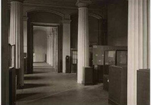 Schutzmaßnahmen im Ethnographischen Saal im Neuen Museum