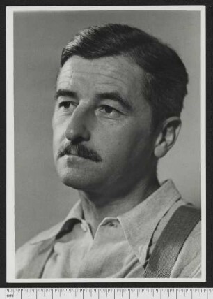 Porträtaufnahme William Faulkner